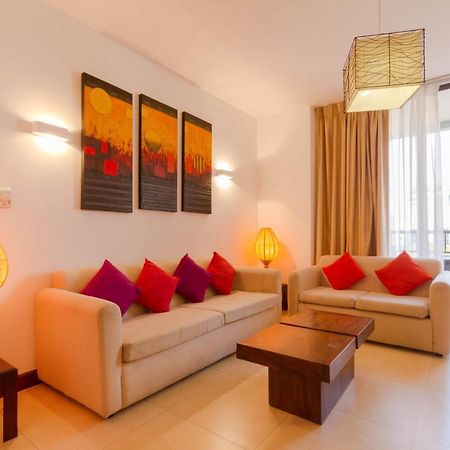 شقة Crescat Residencies كولمبو المظهر الخارجي الصورة