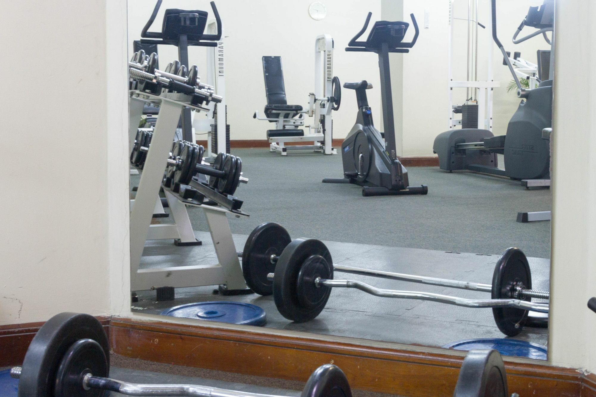 شقة Crescat Residencies كولمبو المظهر الخارجي الصورة