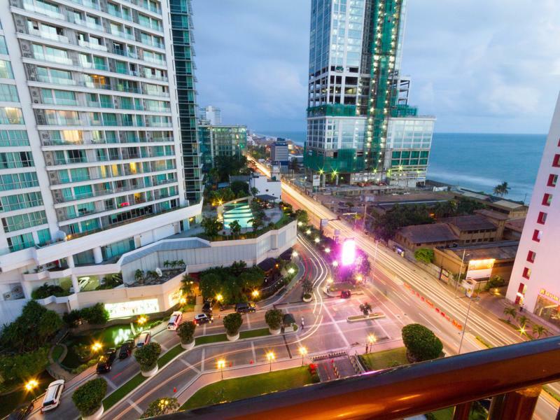 شقة Crescat Residencies كولمبو المظهر الخارجي الصورة