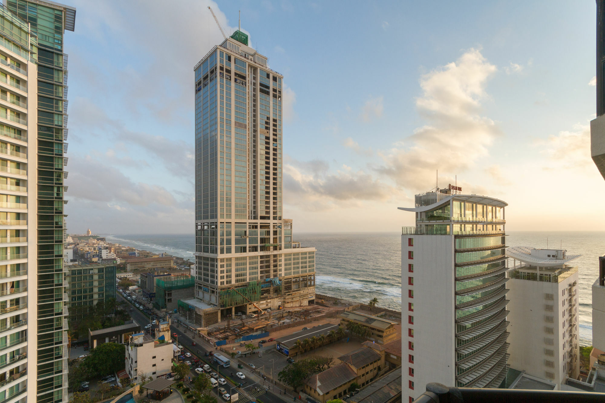 شقة Crescat Residencies كولمبو المظهر الخارجي الصورة