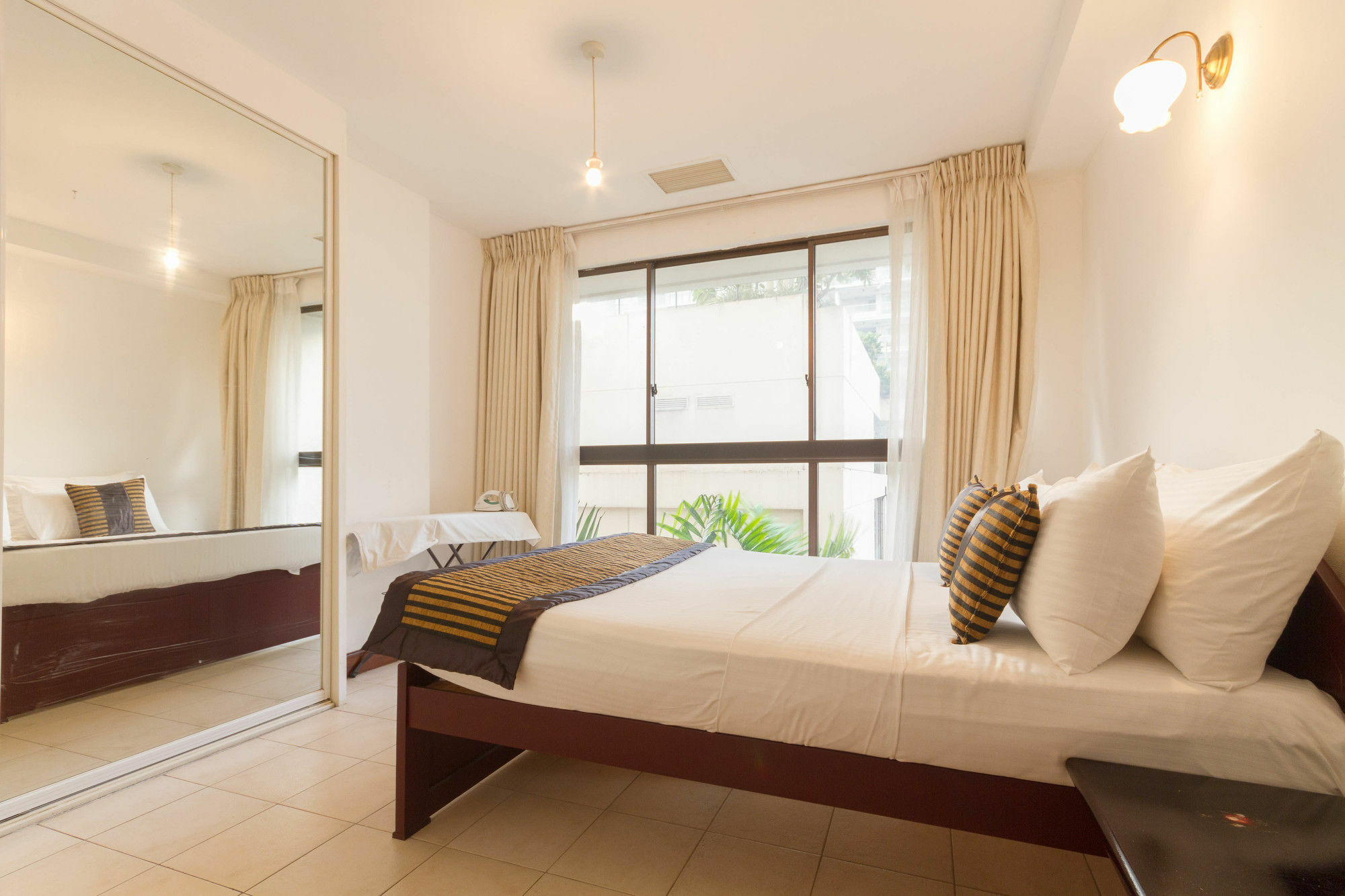 شقة Crescat Residencies كولمبو المظهر الخارجي الصورة